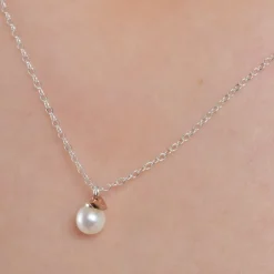 Simply Whispers Lucky Heart Necklace Fashion