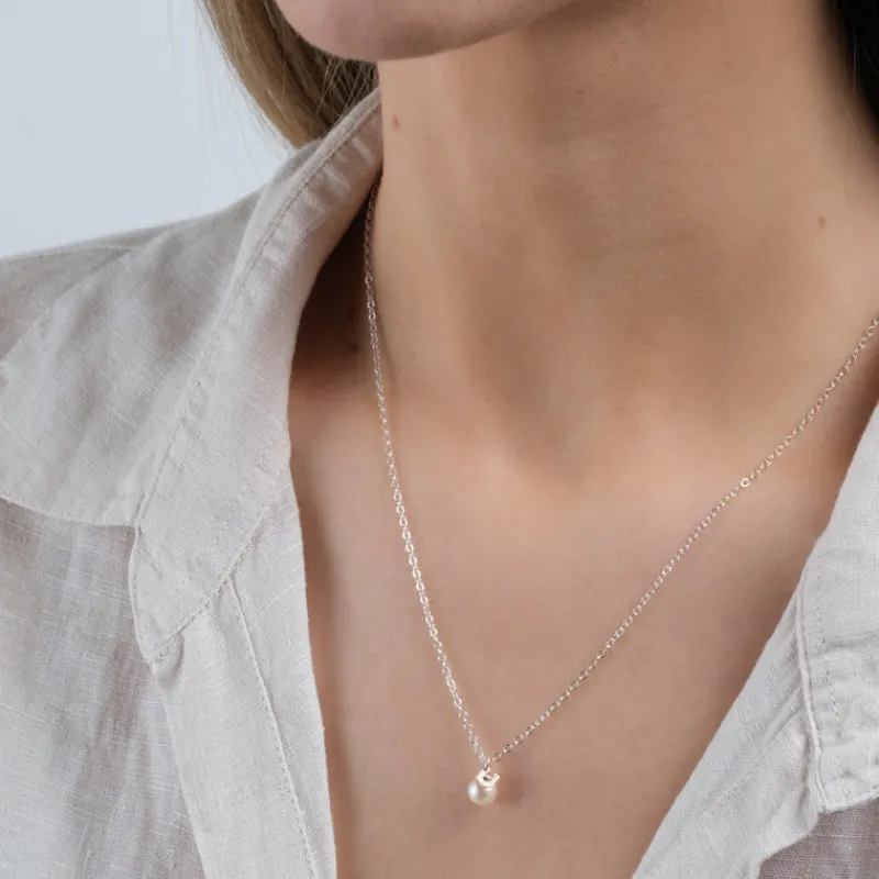 Simply Whispers Lucky Horseshoe Necklace Clearance