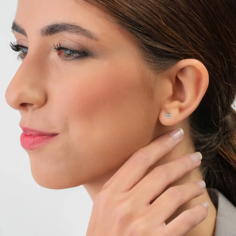 Simply Whispers Mini Circle Stud Earrings Hot
