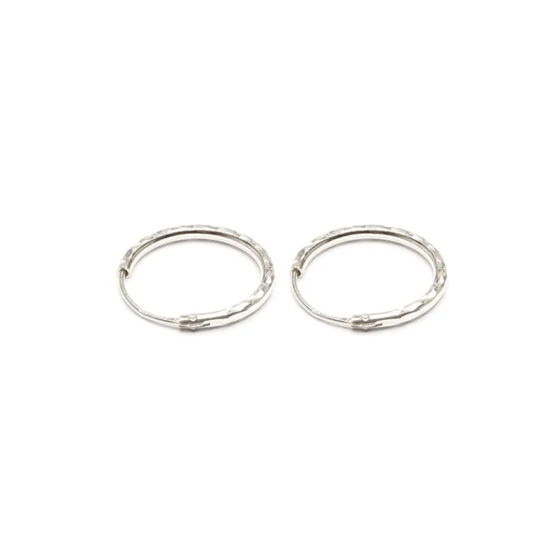 Simply Whispers 925 Sterling Silver Diamond Cut Hoops Hot
