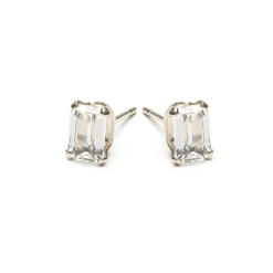 Simply Whispers 925 Sterling Silver Stud Earrings Emerald Cut Crystal Fashion