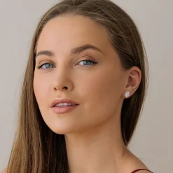 Simply Whispers 925 Sterling Silver Stud Earrings 8mm Round Crystal Best